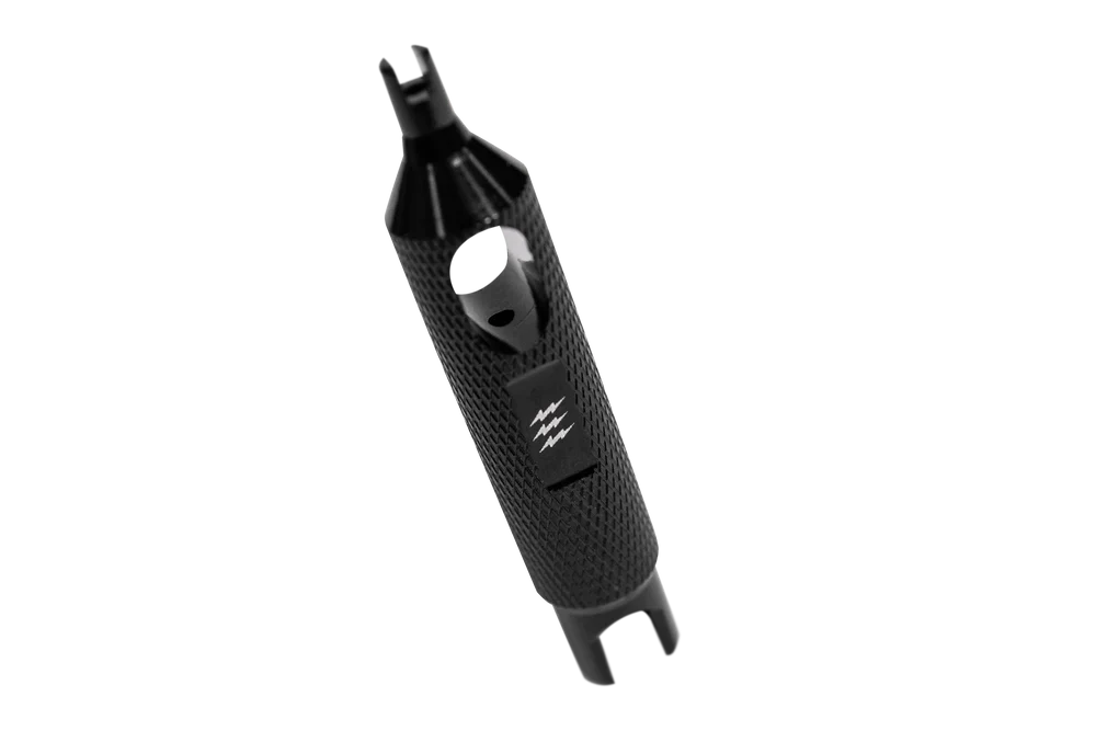 MUC-OFF VALVE CORE REMOVER