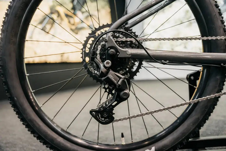 NUKEPROOF TRACKER SPORT