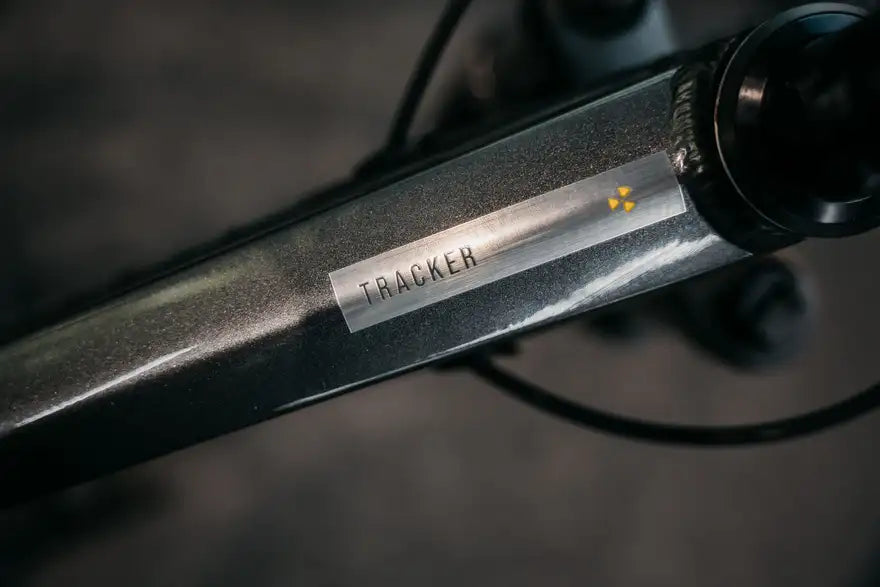 NUKEPROOF TRACKER SPORT